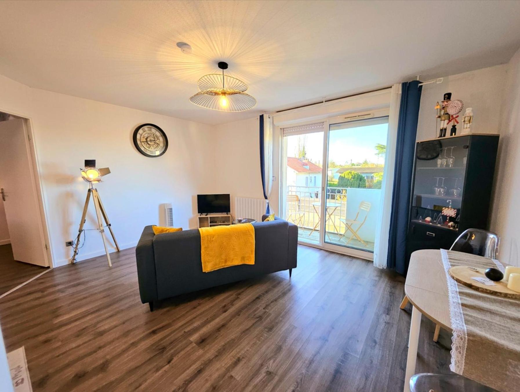 Appartement Residentiel Avec Parking/Proche Centre Angoulême Eksteriør bilde